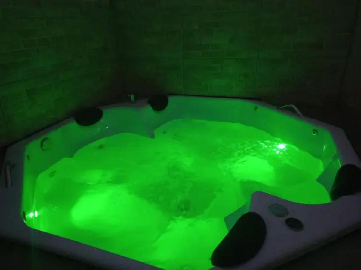 Casa Com Spa De Hidro, Aquecedor E Cromoterapia A 1,0 Km Do Centro Chapada dos Guimarães Zewnętrze zdjęcie