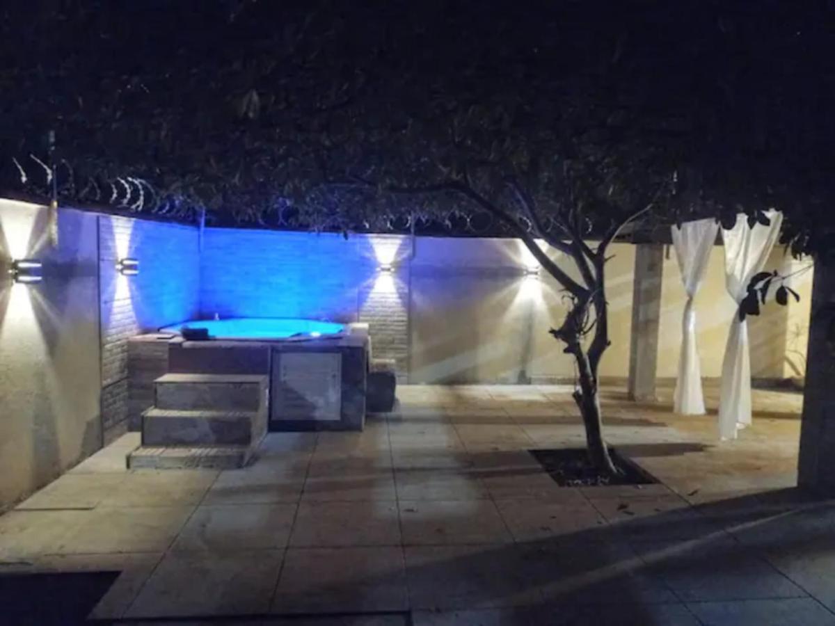 Casa Com Spa De Hidro, Aquecedor E Cromoterapia A 1,0 Km Do Centro Chapada dos Guimarães Zewnętrze zdjęcie