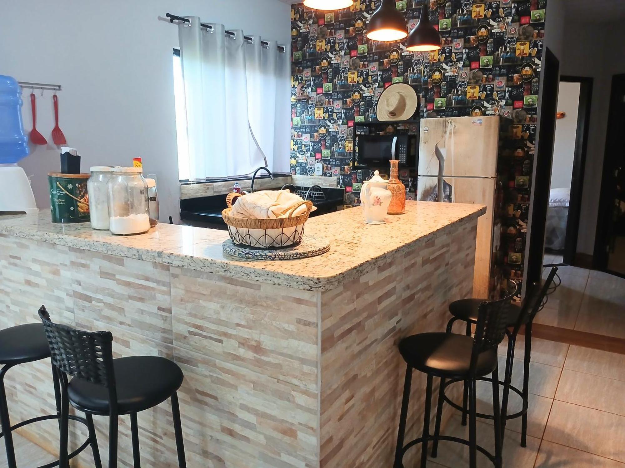 Casa Com Spa De Hidro, Aquecedor E Cromoterapia A 1,0 Km Do Centro Chapada dos Guimarães Zewnętrze zdjęcie